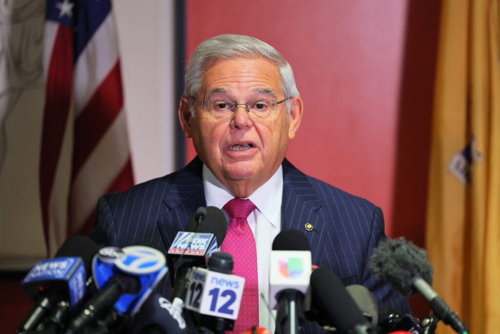 Menendez demands a presumption of innocence from those who see a "political opportunity" in his indictment